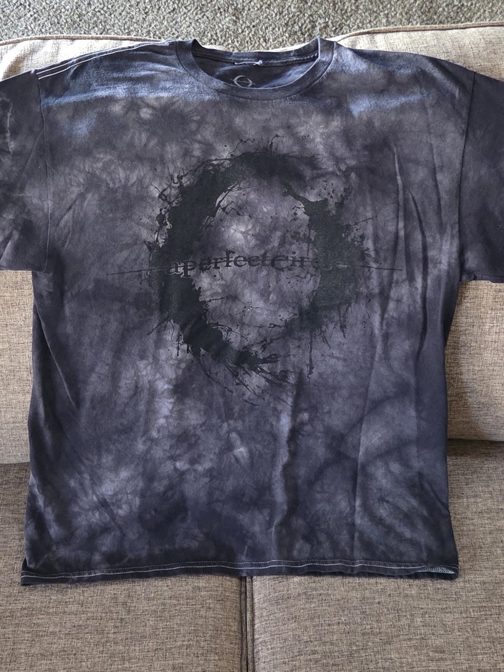 A PERFECT CIRCLE BAND TEE Size L